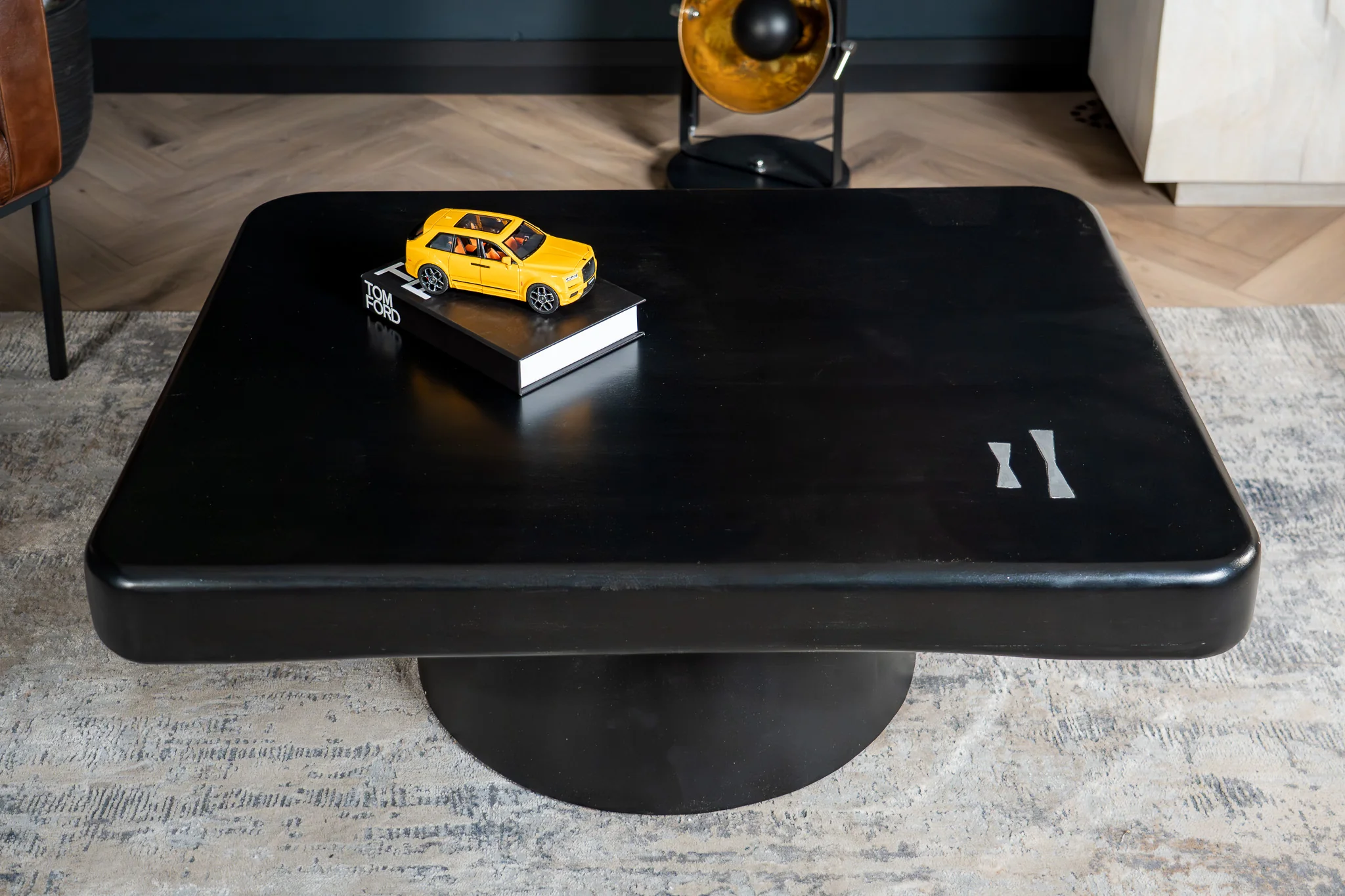 Solid Mango Wood Coffee Table Black with Metal Butterfly Inserts 110 cm – Amazon - Image 8