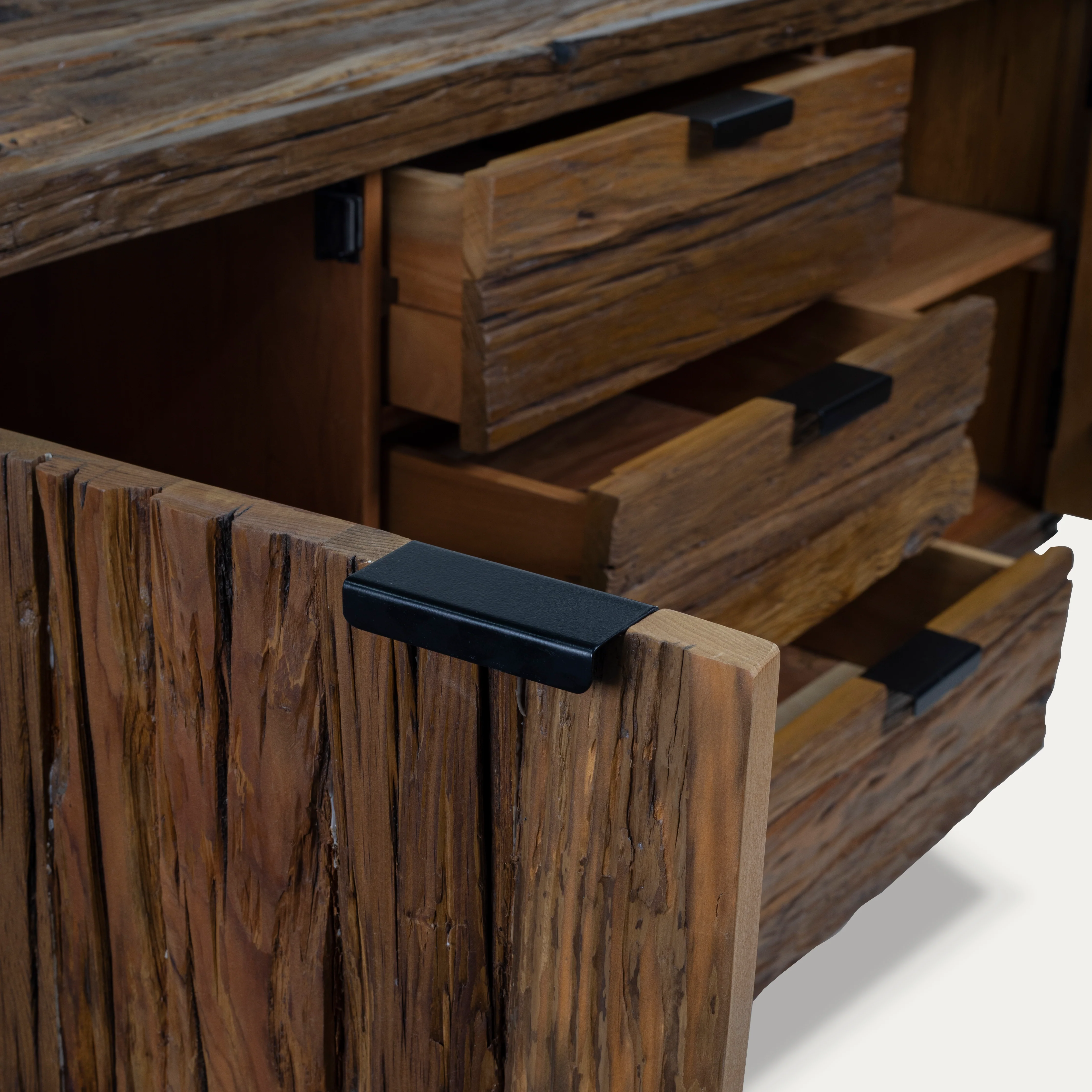 Recycled Wood Sideboard with Black Metal Legs 160 cm – Forest - Image 12