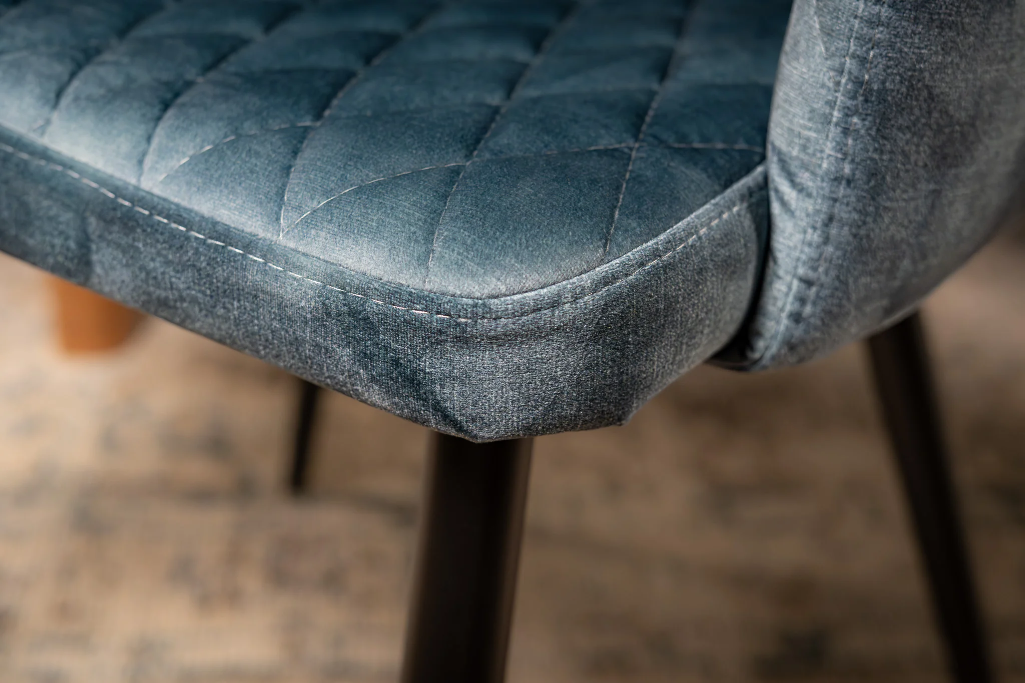 Velvet Dining Chair Petrol Blue Quilted with Black Legs – Glamour - Image 4