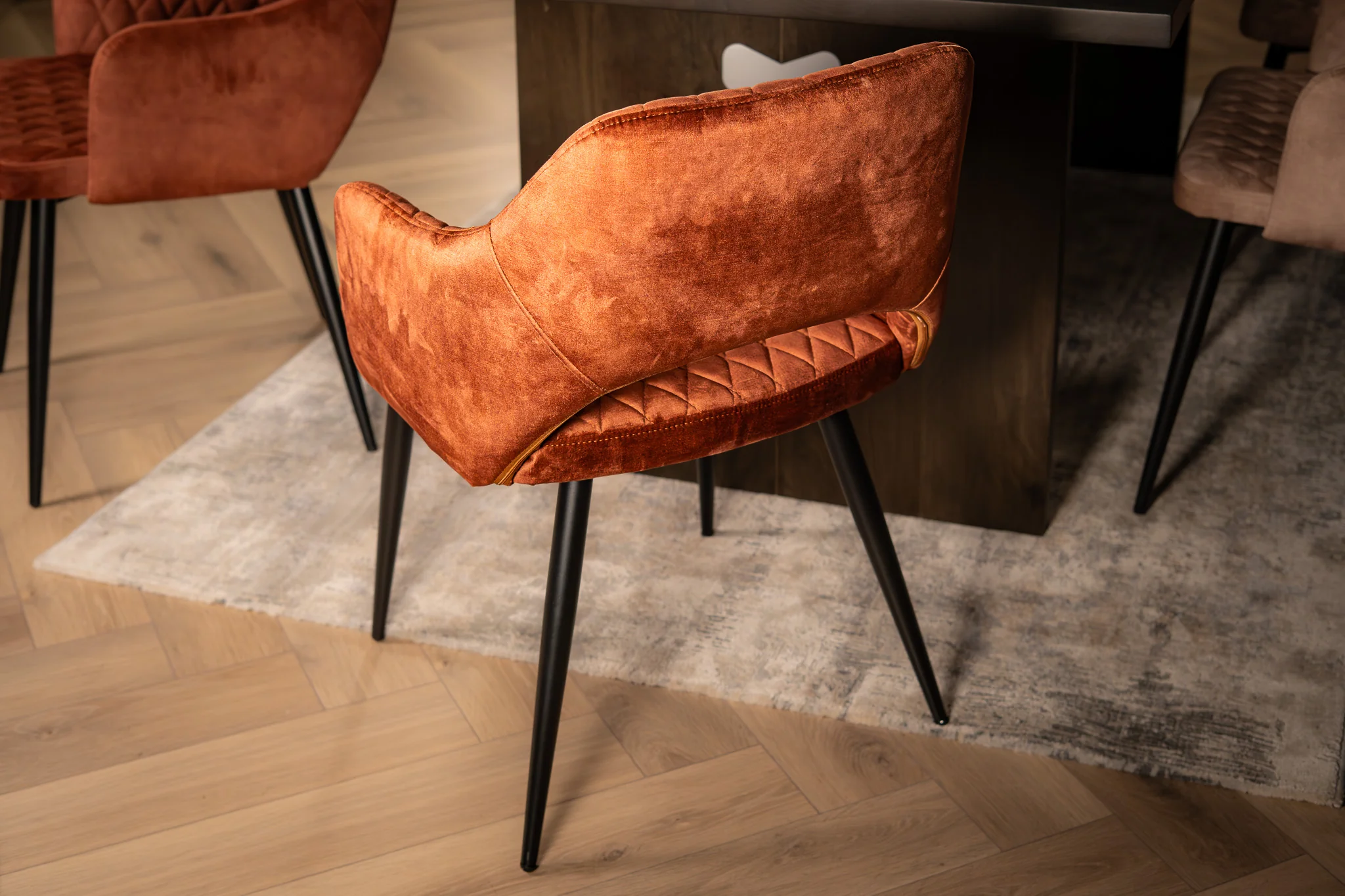 Velvet Dining Chair Rust Brown with Black Legs – Glamour - Image 5