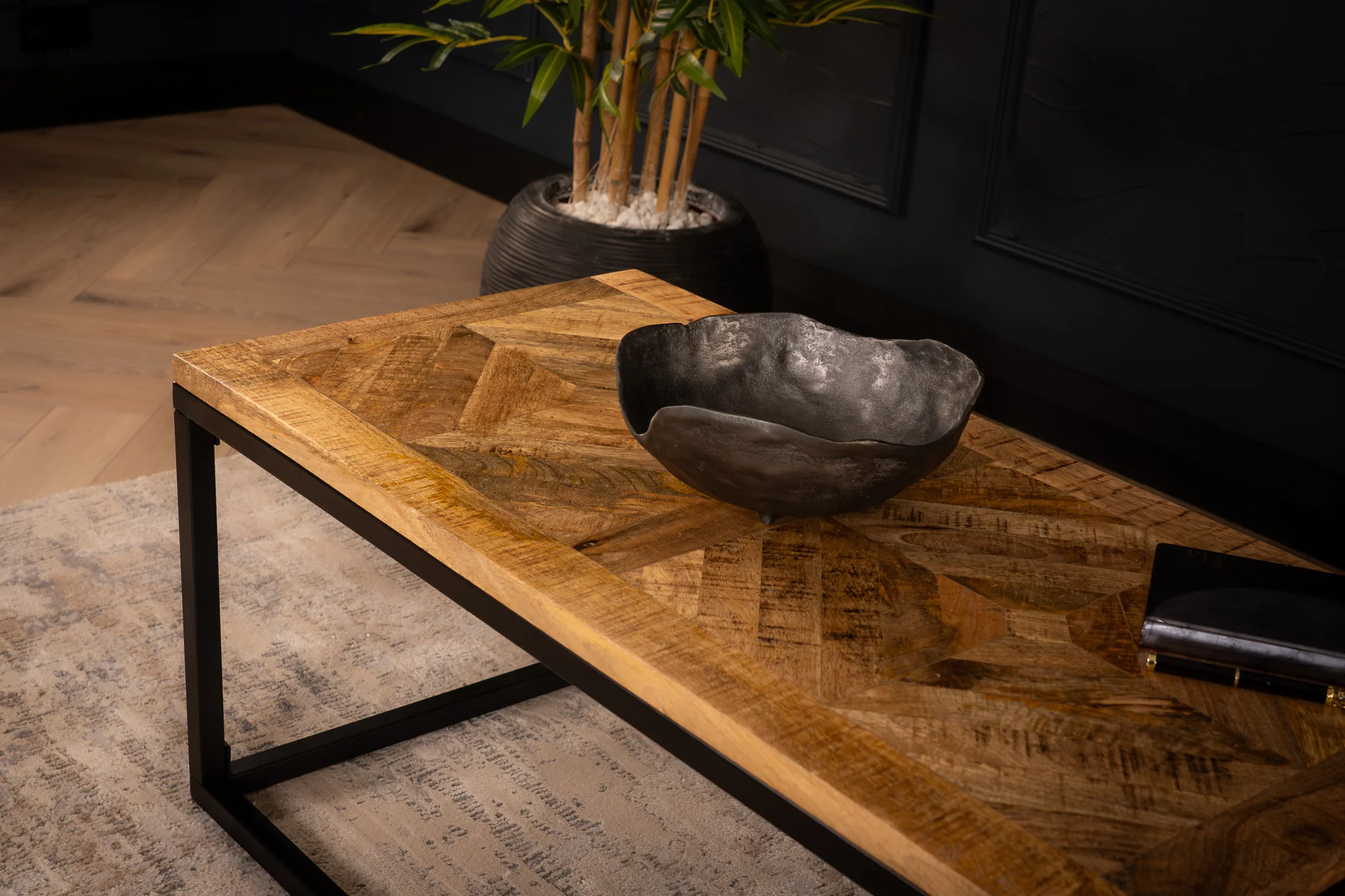 Solid Mango Wood Coffee Table 100 cm – Artwood - Image 6