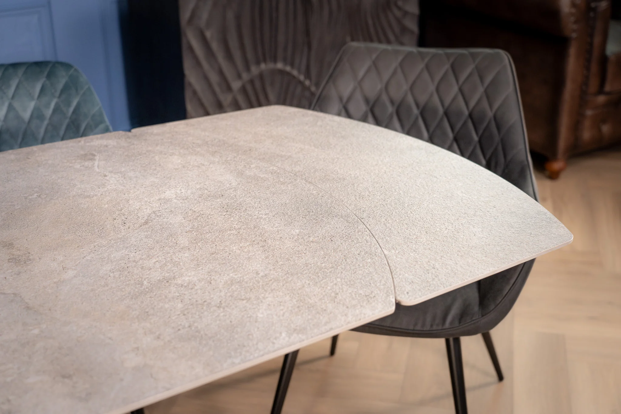 Rotating Extendable Sintered Stone Dining Table 140-200cm – Integri Grey Concrete - Image 5
