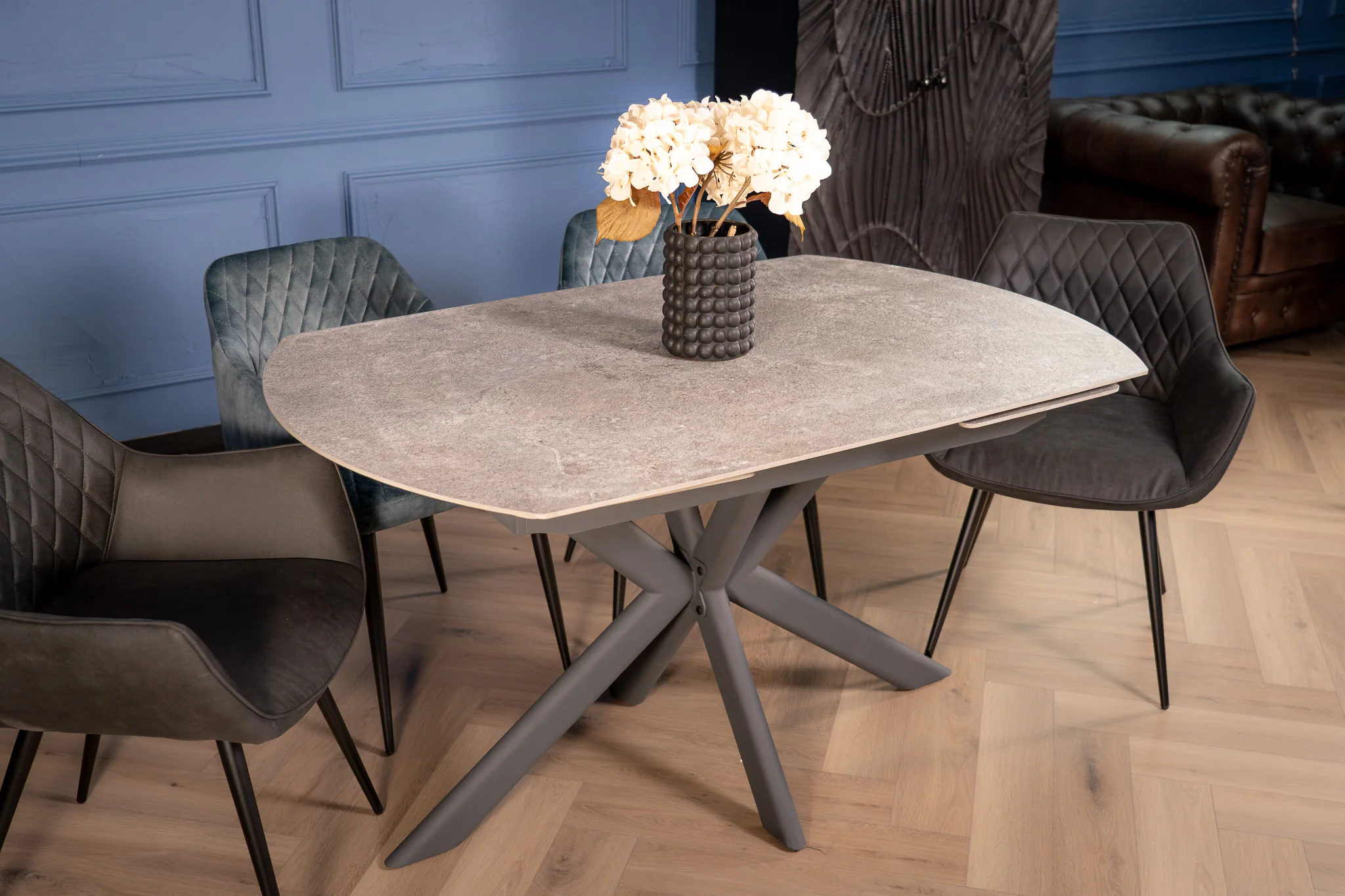 Rotating Extendable Sintered Stone Dining Table 140-200cm – Integri Grey Concrete - Image 7