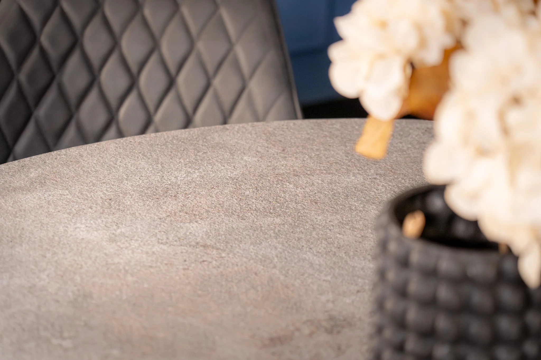 Rotating Extendable Sintered Stone Dining Table 140-200cm – Integri Grey Concrete - Image 9