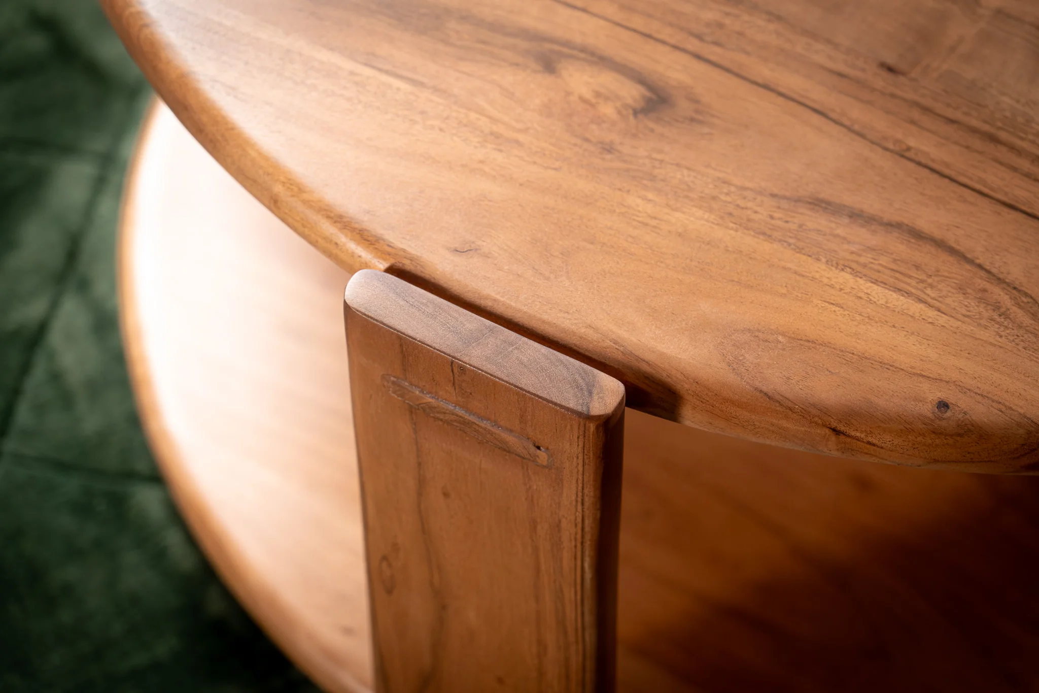 Solid Acacia Wood Round Coffee Table 92 cm – Manhattan - Image 5