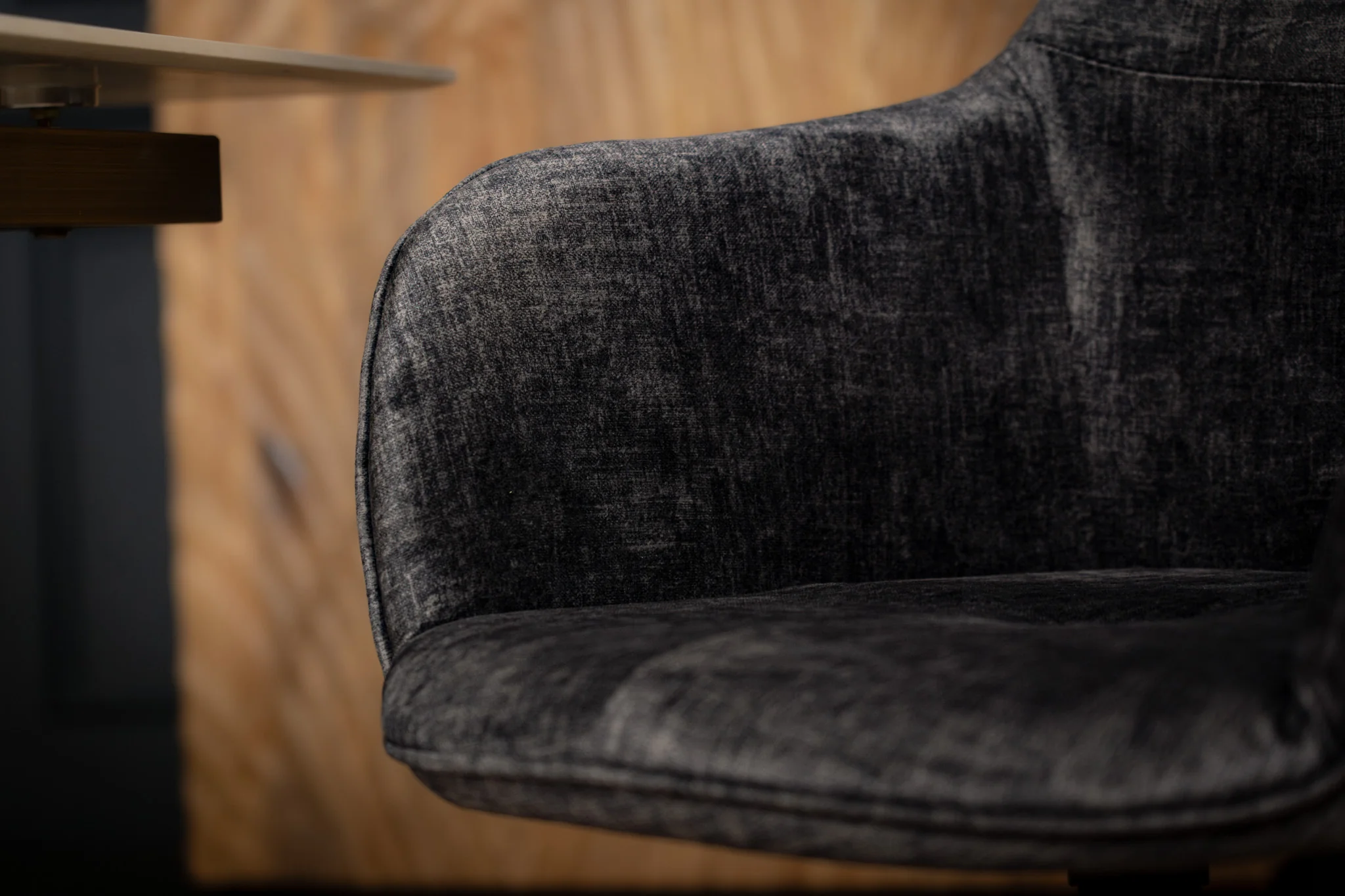 Modern Baroque Rotatable Design Grey Velvet Retro Style Chair with Chesterfield Design Stitching - Image 6