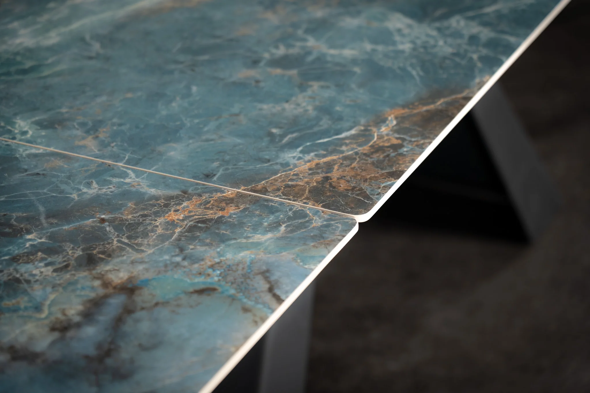 Extendable Sintered Stone Dining Table 160-240cm – Oasis Crystal Blue Marble - Image 6