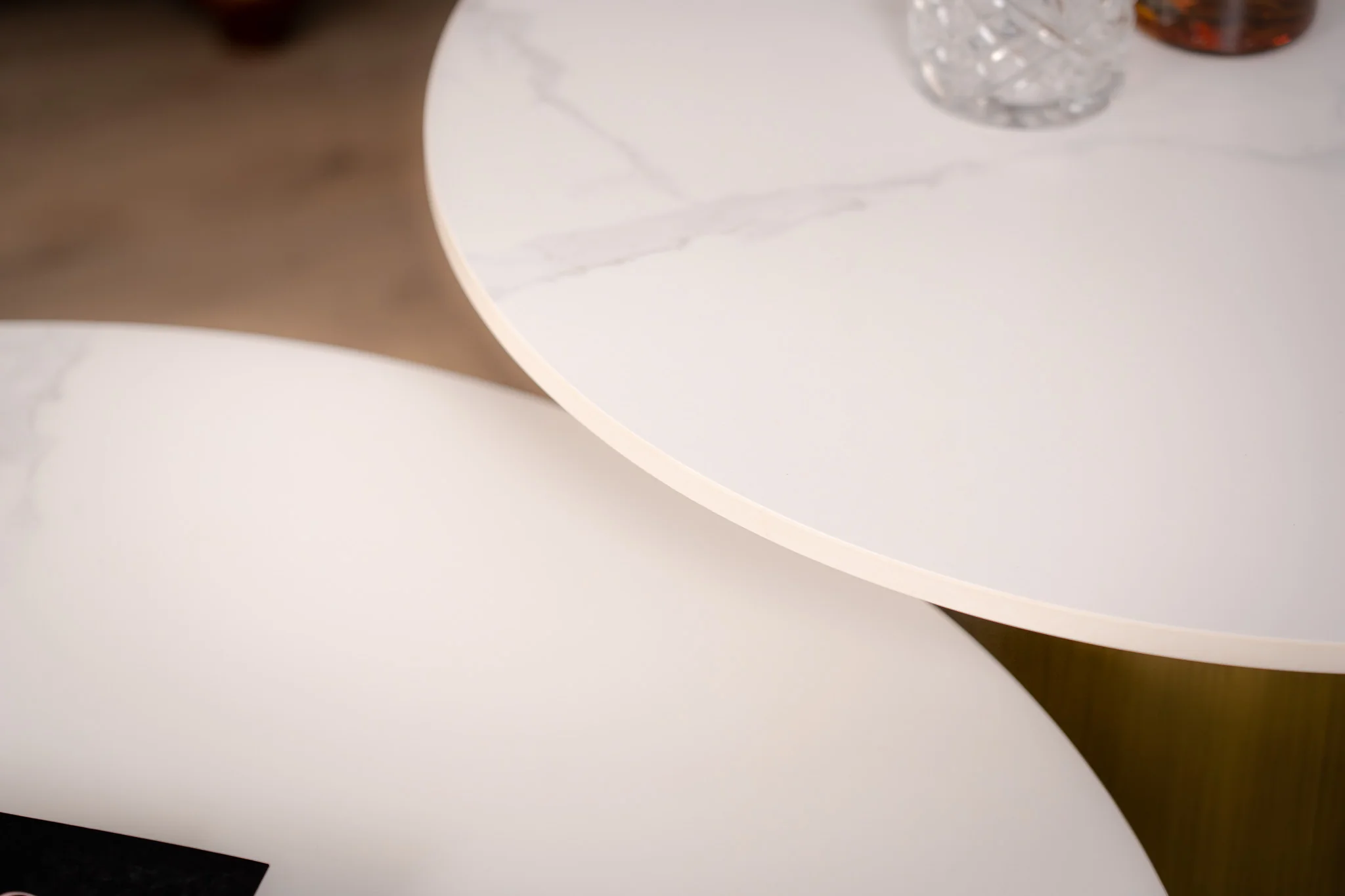 Sintered Stone Round Coffee Table White Marble 80 cm – Pienza - Image 3