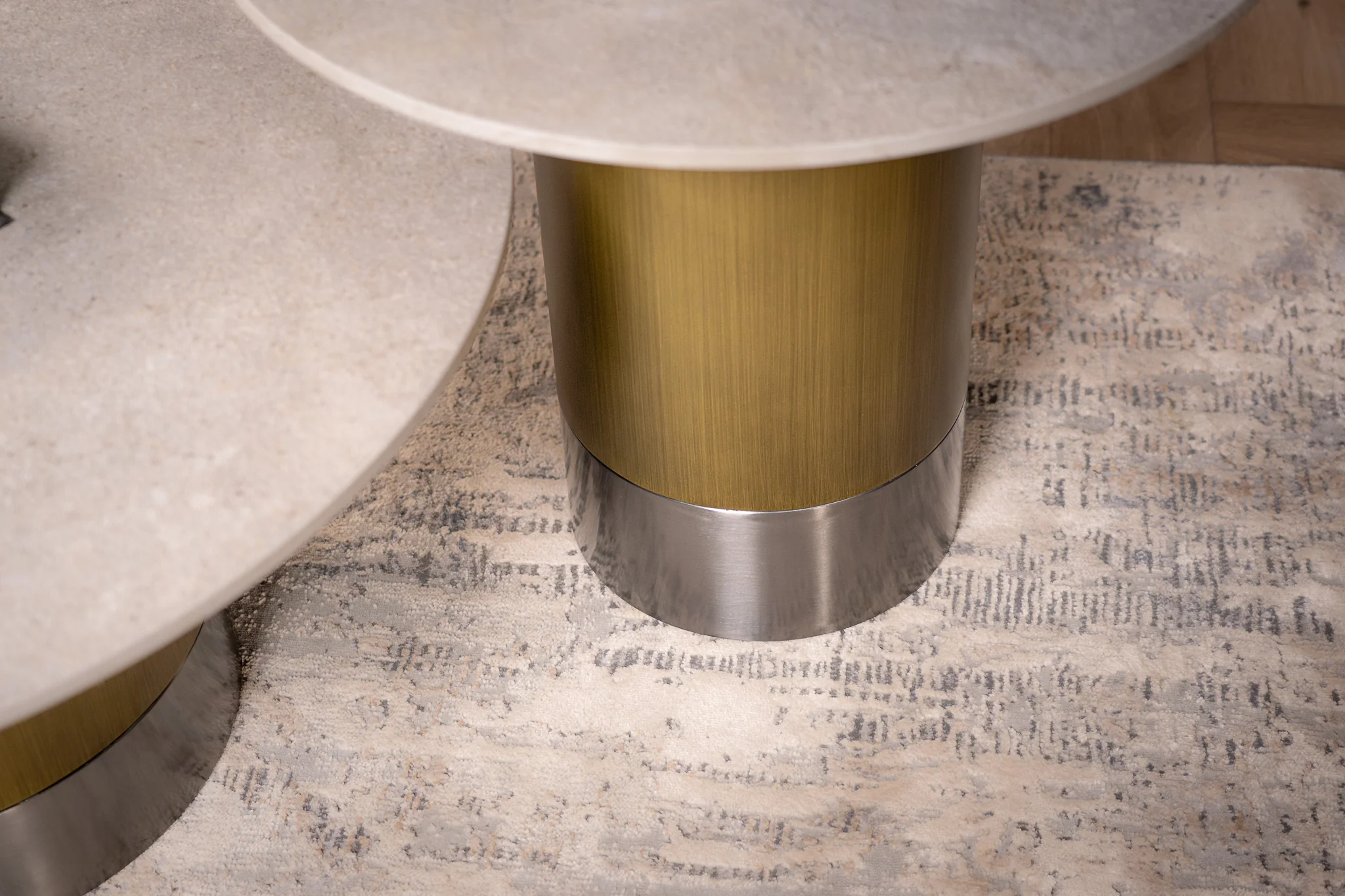 Sintered Stone Round Side Table Grey Concrete 60 cm – Pienza - Image 4