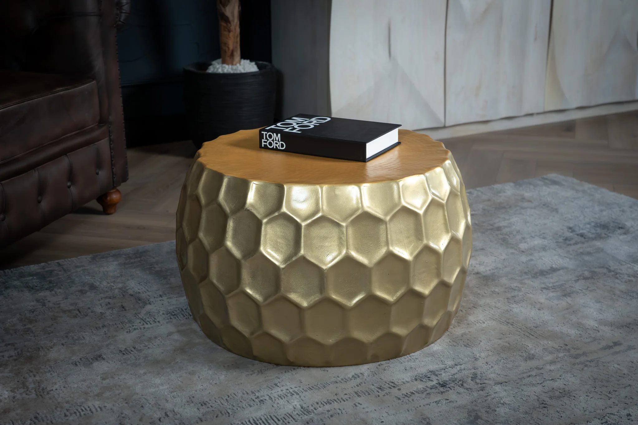 Gold Metal Coffee Table 70 cm with Hammered Finish – Orient Organic