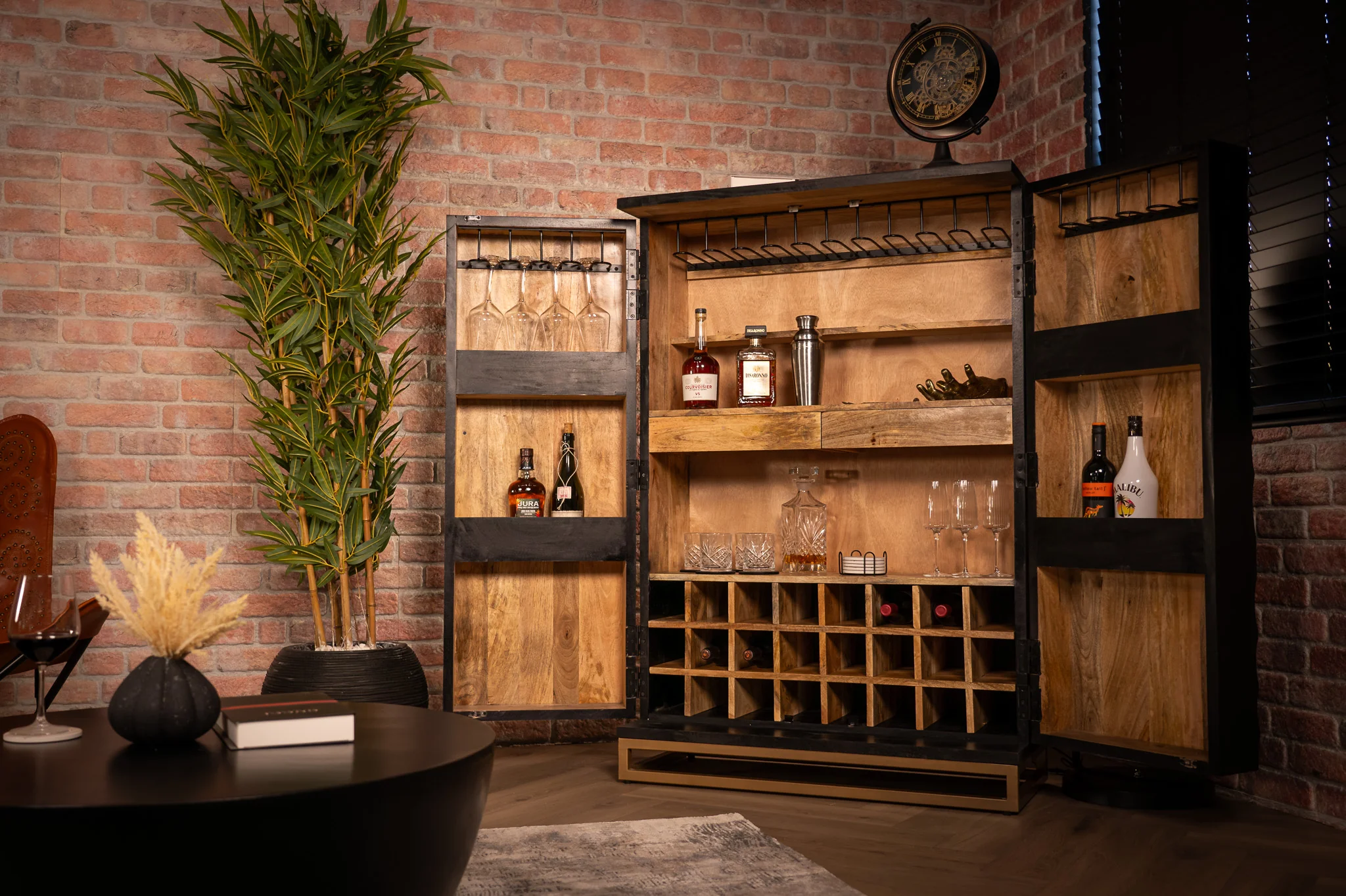 Solid Mango Wood Bar Cabinet 141 cm with 3D Carved Front in Black – Scorpion - Image 5