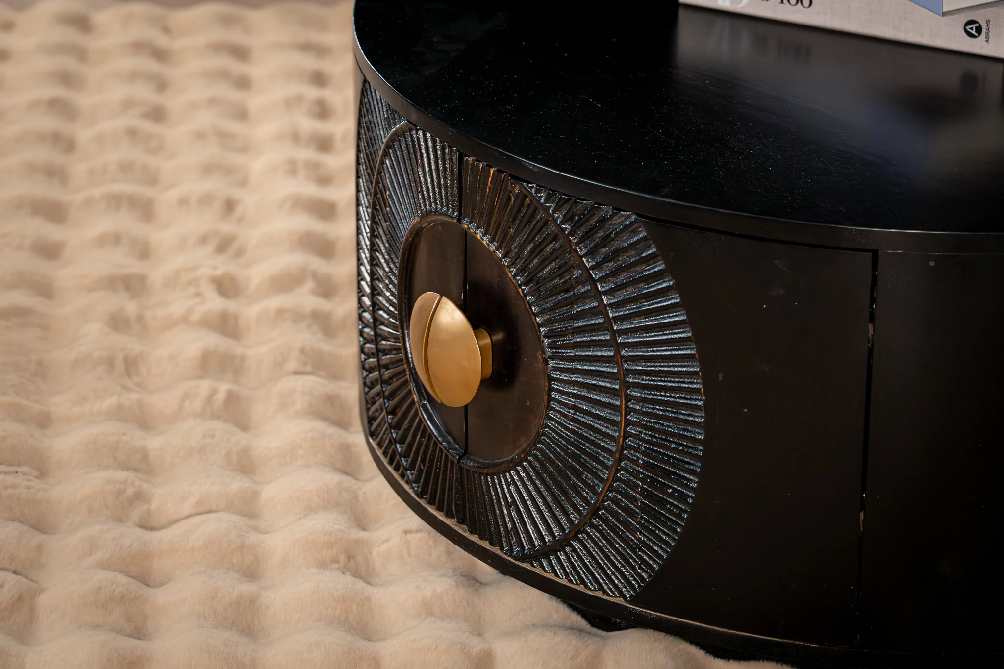 Solid Mango Wood Coffee Table with Storage Black 90 cm – Sunset Collection - Image 5