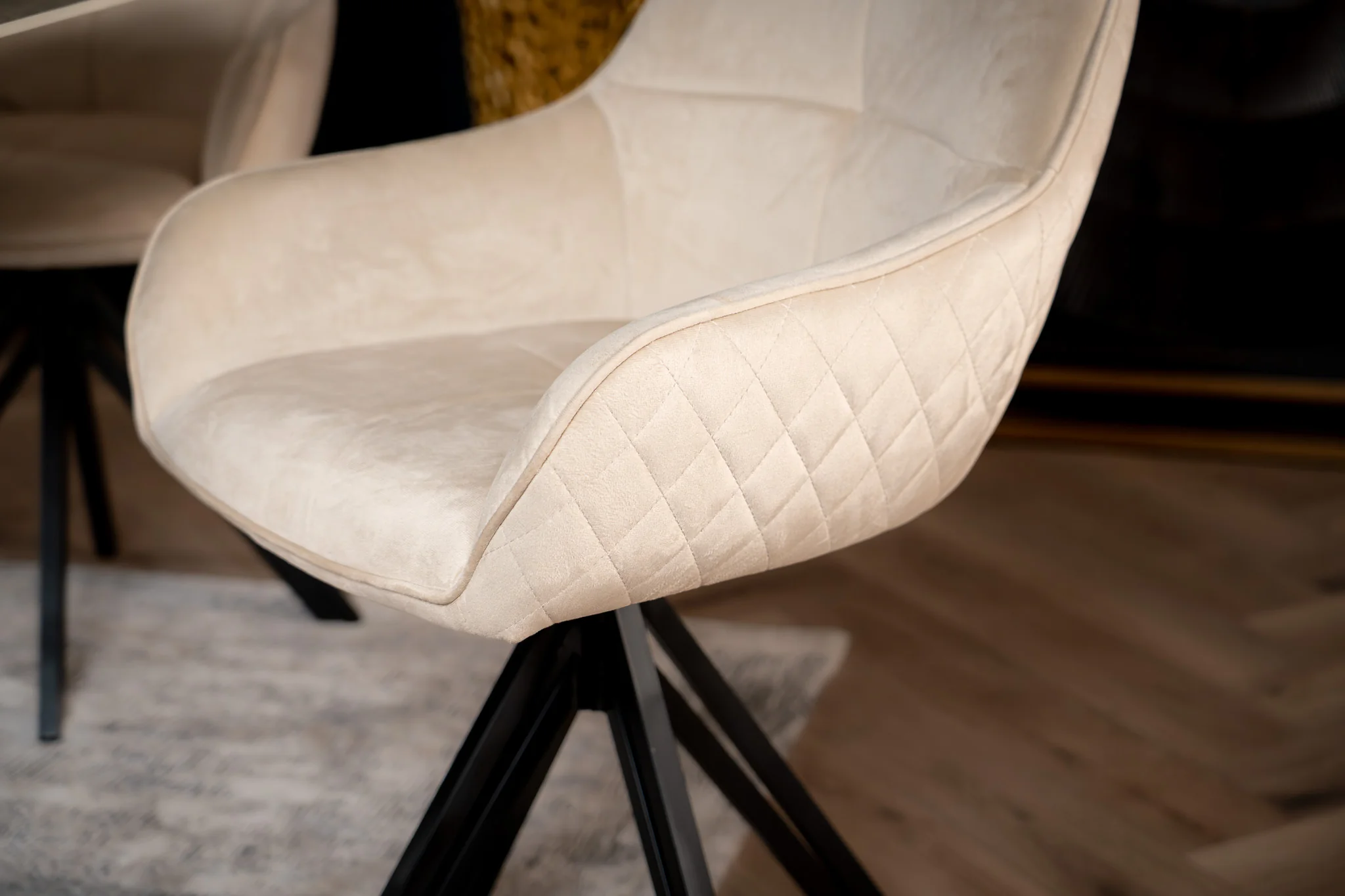 Velvet Swivel Dining Chair Beige with Black Legs – Terra - Image 4