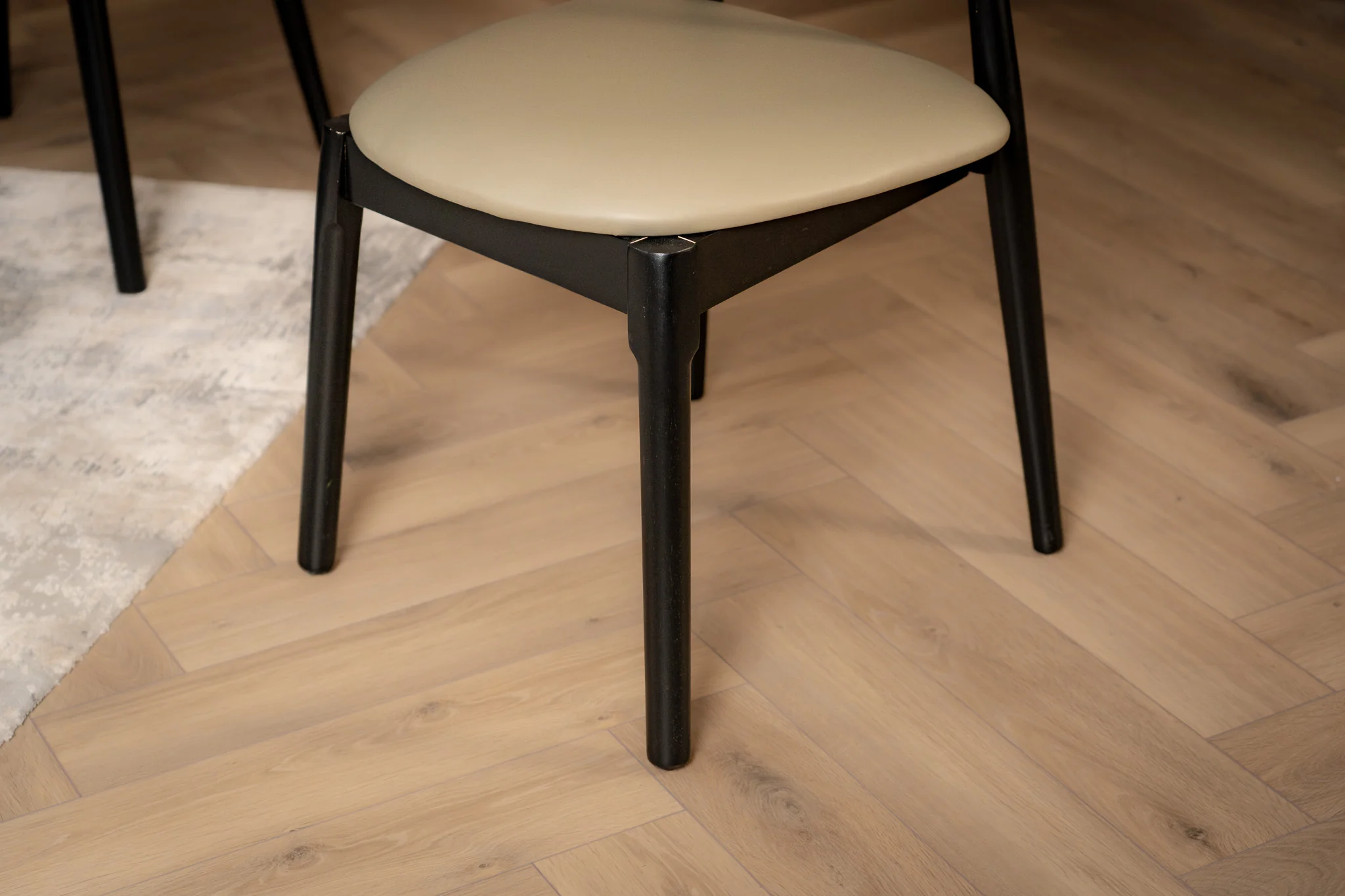 Faux Leather Dining Chair Khaki with Black Legs – Vita - Image 4
